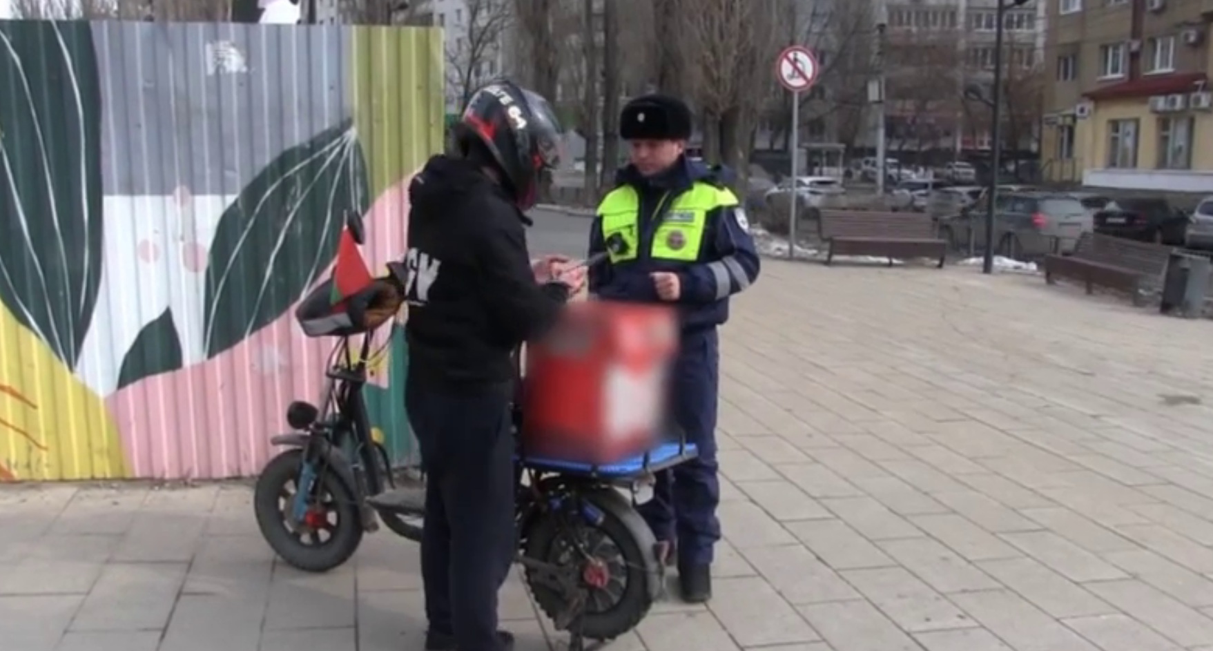 С начала 2026 года в Саратове поймали 150 нарушителей на электровелосипедах